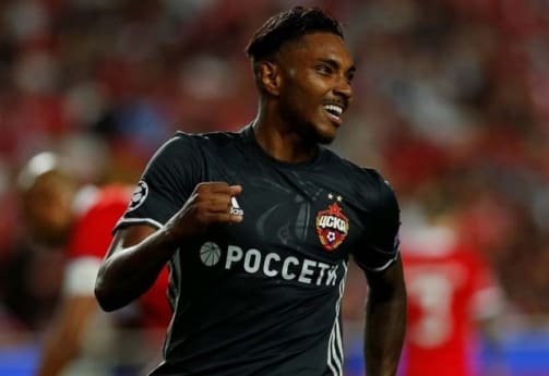 Fla retoma novela com Vitinho e negocia valores com o CSKA