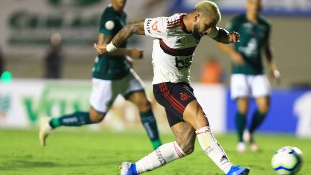 [COMENTE]: Como você avalia o desempenho do Flamengo no empate de hoje?