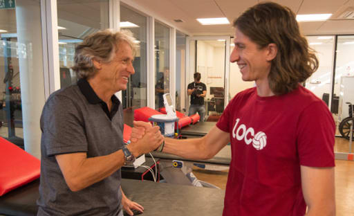 Filipe Luís exalta estilo de Jorge Jesus e comenta adaptação de jovens ao time: “Eles não sentem”