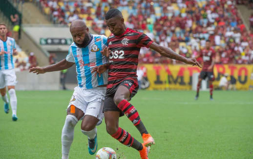 [COMENTE]: Como você avalia o empate do Flamengo contra o Macaé na partida de hoje