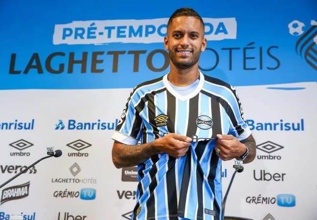 Rômulo revela boa recepção e quer retomar a confiança no Grêmio