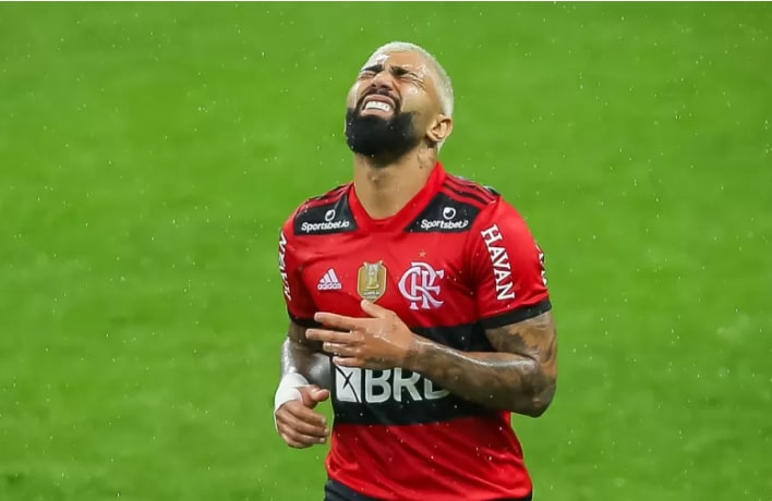 Gabigol é punido pelo STJD com dois jogos de suspensão