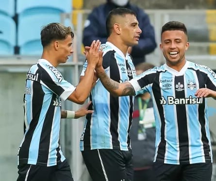 Grêmio torce contra rivais para não se complicar e dar início a recuperação no Brasileiro