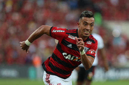 GOOOOOOOOOLLLLLLL! Uribe faz o terceiro para o Flamengo