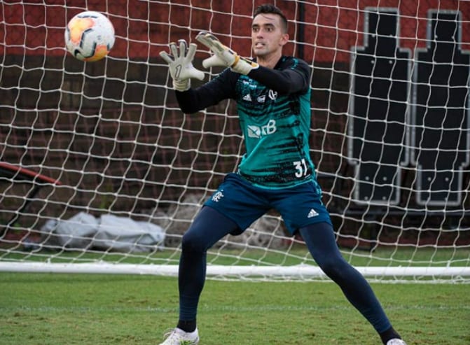 César irá operar o joelho nesta segunda-feira