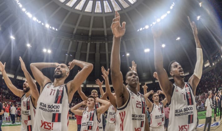 É hoje! Flamengo tenta ampliar vantagem sobre Franca na final do NBB