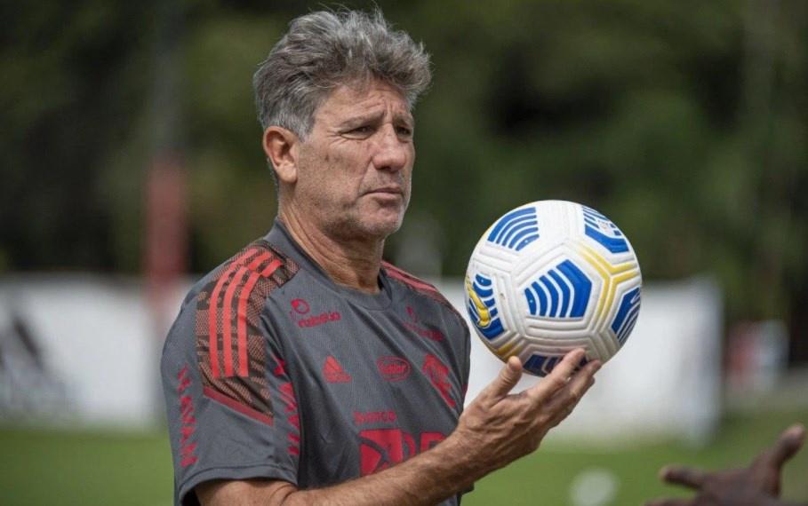 Flamengo teria avaliado demissão imediata de Renato Gaúcho, mas técnico será mantido até o fim do ano