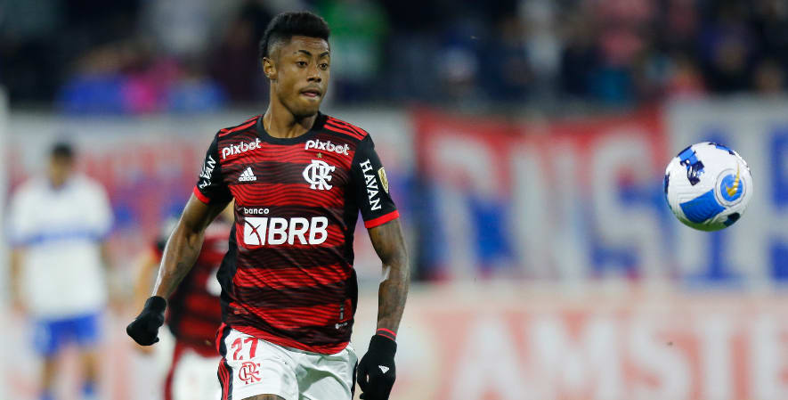 Lesionado no Flamengo, Bruno Henrique é operado com sucesso