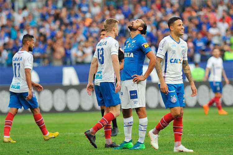 VÍDEO: melhores momentos de Cruzeiro 1x1 Bahia - Brasileirão