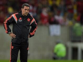 Luxemburgo exalta garra e determinação do Flamengo em virada no Maracanã