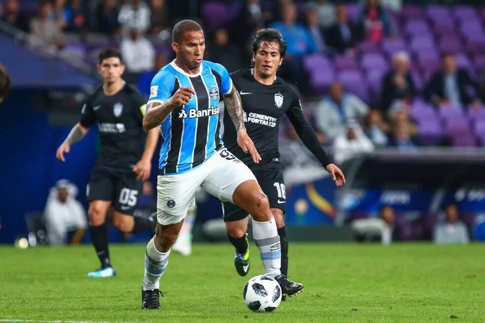 Grêmio propõe renovação, mas duas coisas não agradam Jael