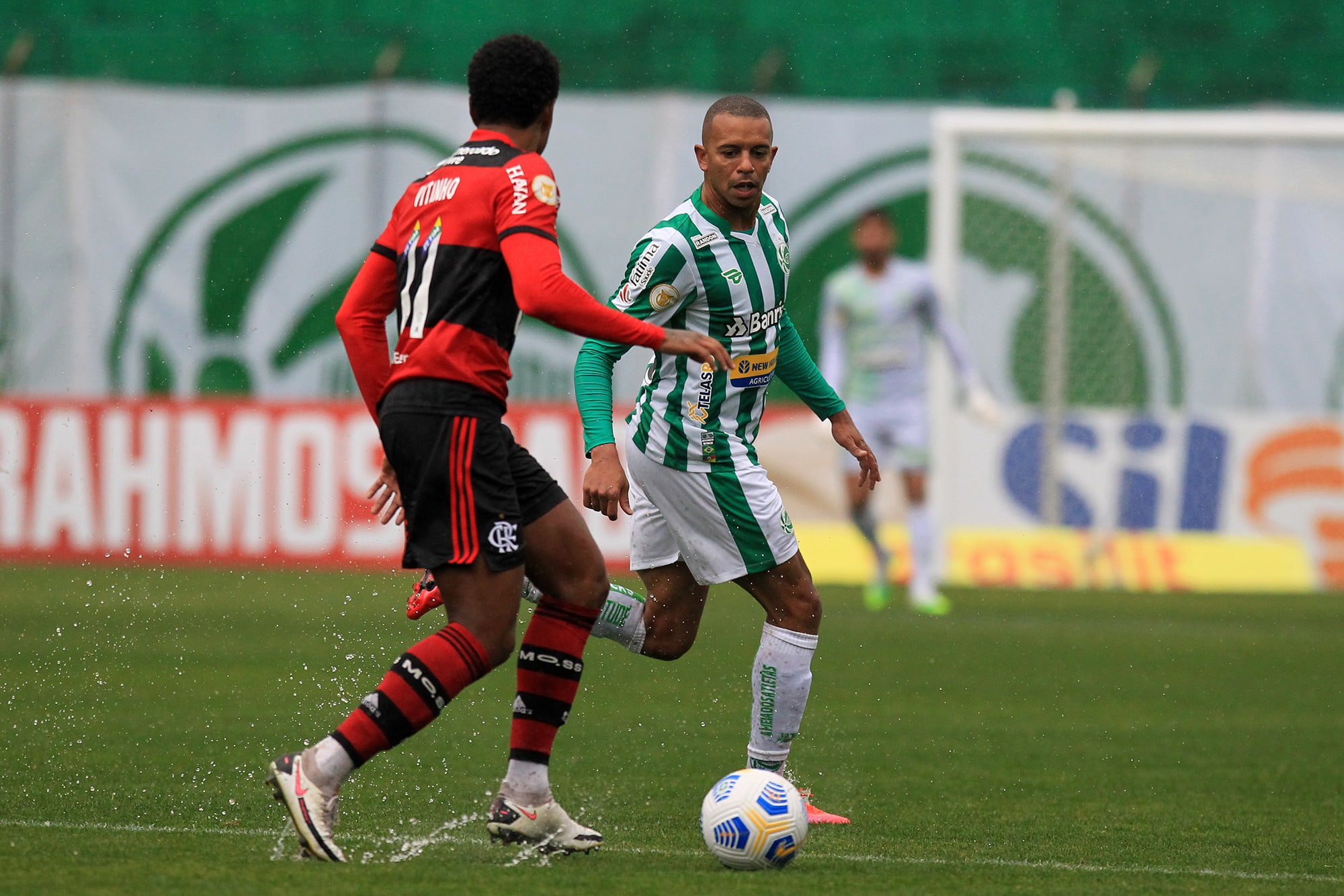 Derrota do Flamengo gera reclamações e até provocação do Juventude contra Marcelo D2