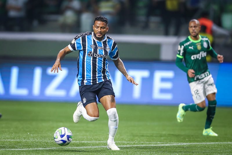 Grêmio x Palmeiras ao vivo: onde assistir ao jogo do Brasileirão online