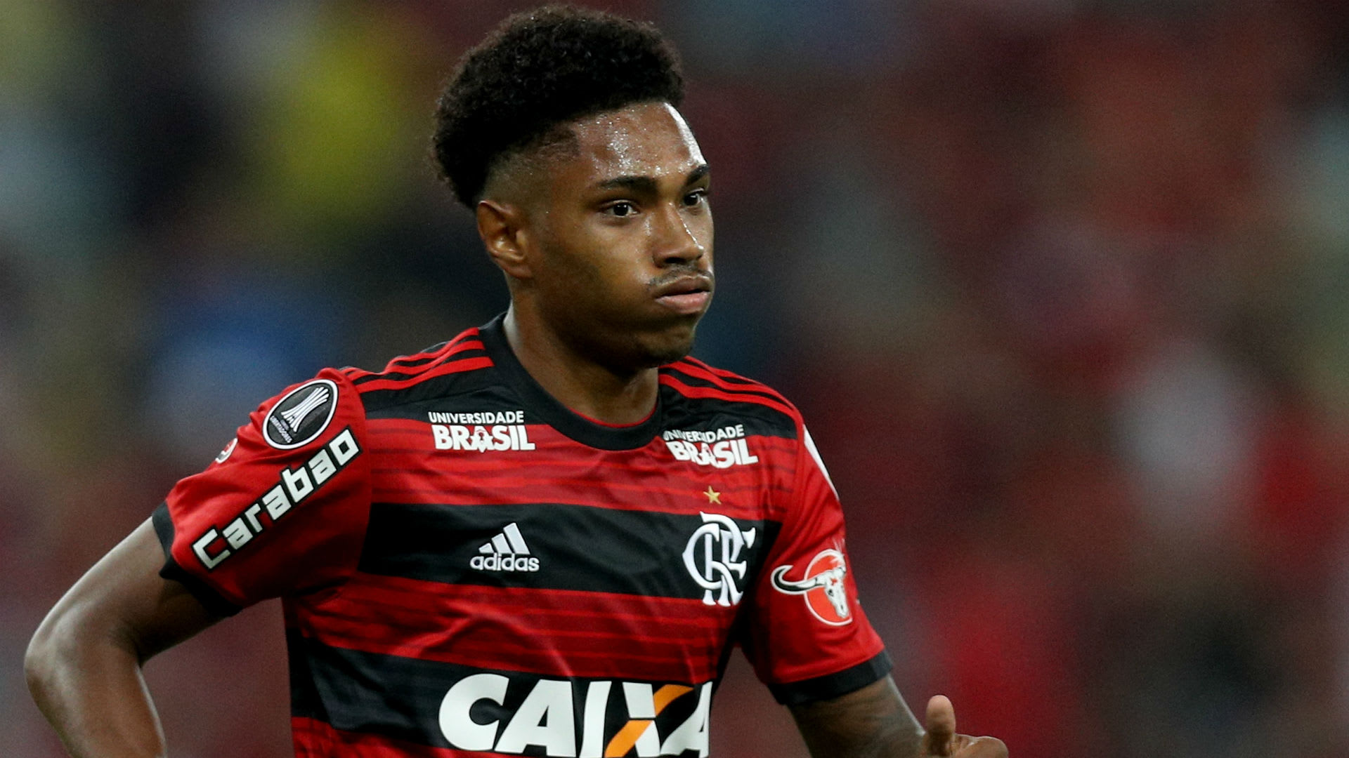 Vitinho iguala número de Vinícius Júnior neste Brasileirão