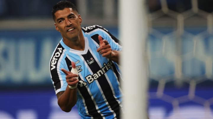 Suárez leva mais de 80 mil pessoas à Arena do Grêmio; Entenda