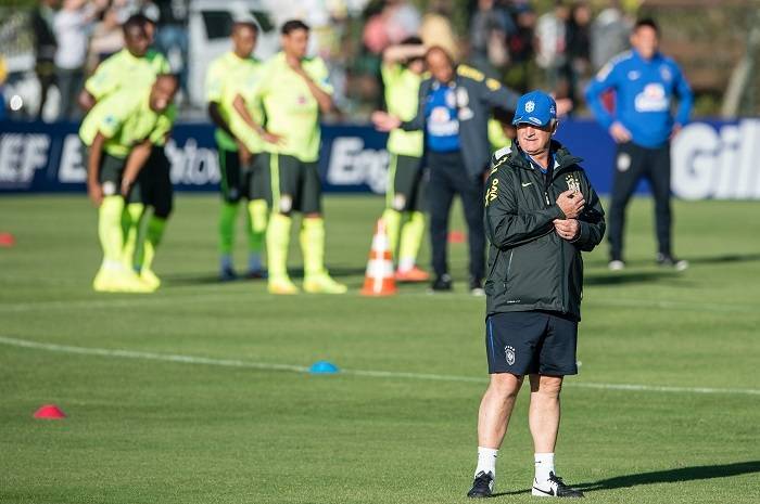 [COPA 2014]Seleção brasileira volta a treinar em Teresópolis após goleada