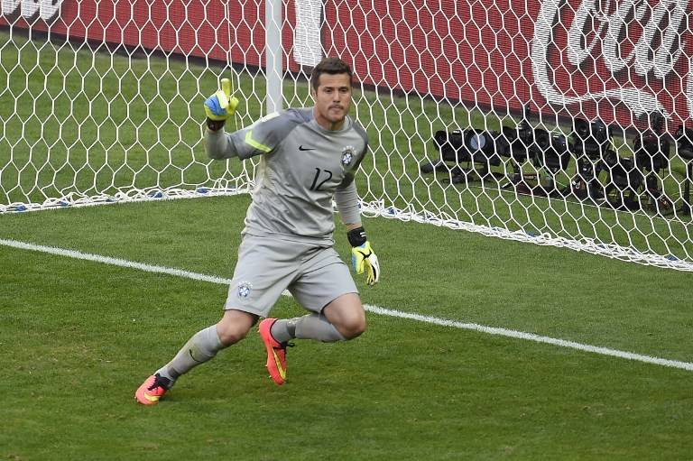 [COPA 2014] Julio César afirma que defesas foram para Felipão: Foi tudo fenomenal