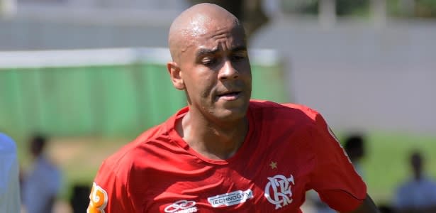 Alex Silva não teme rejeição da torcida em retorno e elogia nova diretoria do Fla