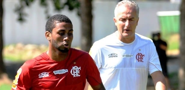 Muralha lamenta lesões em 2012 e espera se firmar de vez no Flamengo neste ano