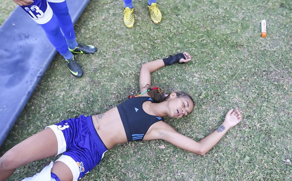 Jogadoras desmaiam no campeonato da CBF