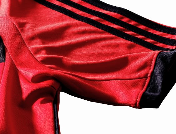 Flamengo recebe proposta de 12 milhões por patrocínio na manga da camisa