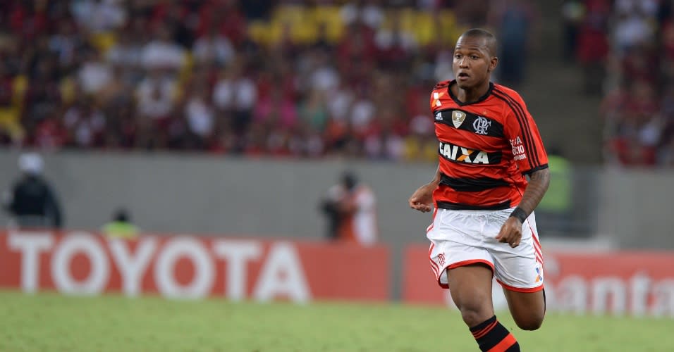 Recuperado, Samir prevê disputa com Chicão no Flamengo