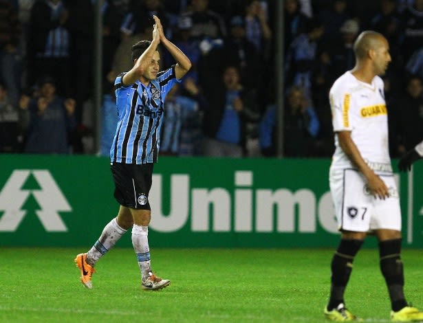 Grêmio x Botafogo, disputado em maio, termina apenas nesta quarta no STJD