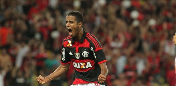 Gabriel disputa sétimo jogo pelo Flamengo e frustra investida do Grêmio