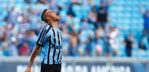 Grêmio veta pimenta, refrigerante e leva receita de feijão contra altitude