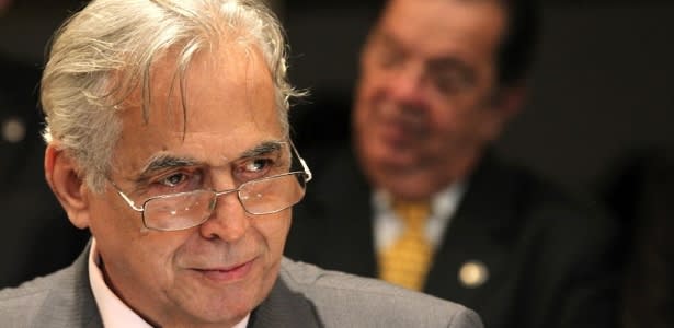 Influência de Eurico na Ferj preocupa Fla, que teme por pênalti no clássico