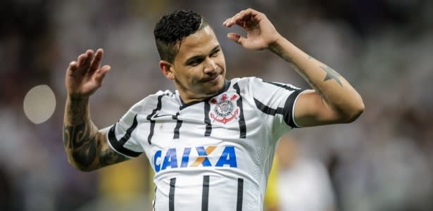 Com Corinthians sob pressão, Flamengo abre portas e topa comprar Luciano