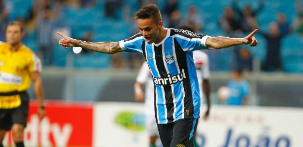 Barcelona indica proposta em 20 dias, mas Grêmio mantém tom sobre Luan