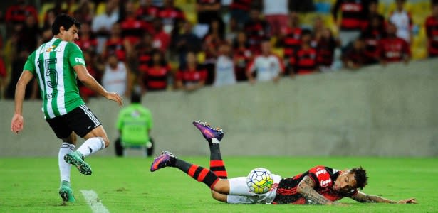 Clube grande, como o Flamengo, não pode achar bom o ano em que perdeu tudo