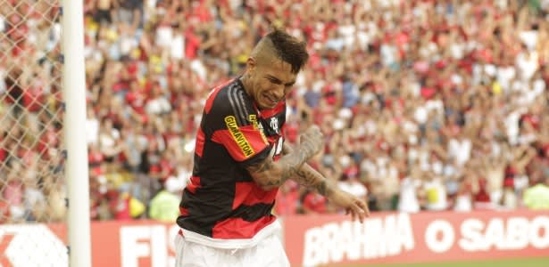 Por Guerrero e G-4, Fla tenta volta por cima em manhã de Maracanã cheio