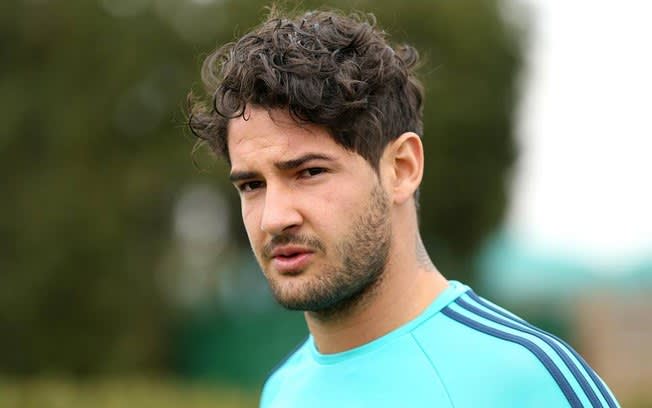 Alexandre Pato renova contrato com Orlando City por mais um ano