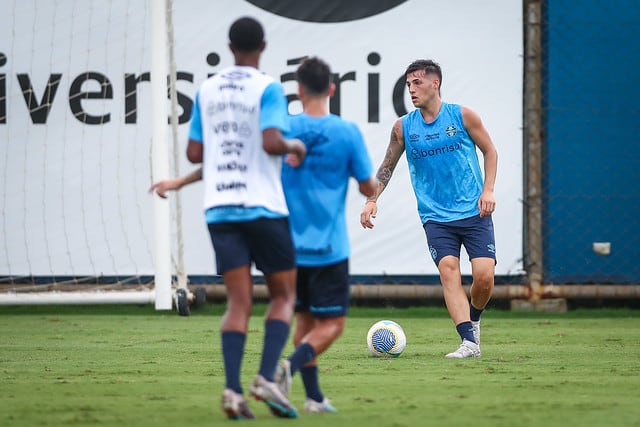 Treino Grêmio 15/04/2024