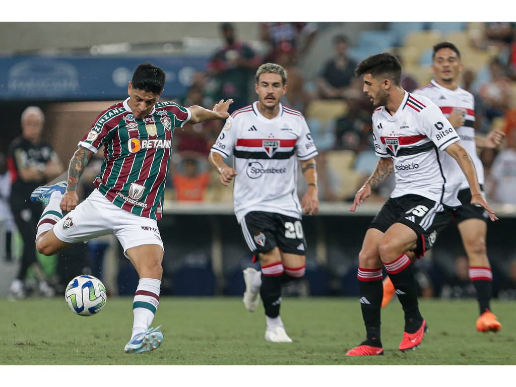 Cano completa 100 jogos no Brasileirão Série A; veja estatísticas »