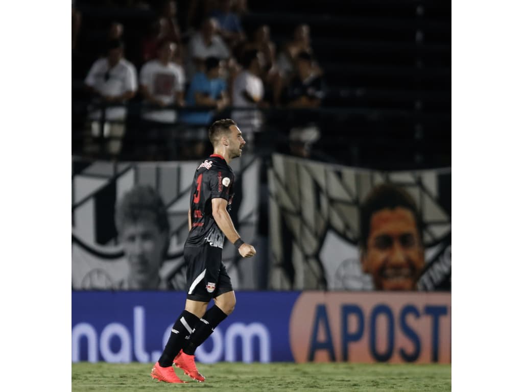 Flamengo tem aval de Léo Ortiz, mas esbarra em valores com o RB Bragantino