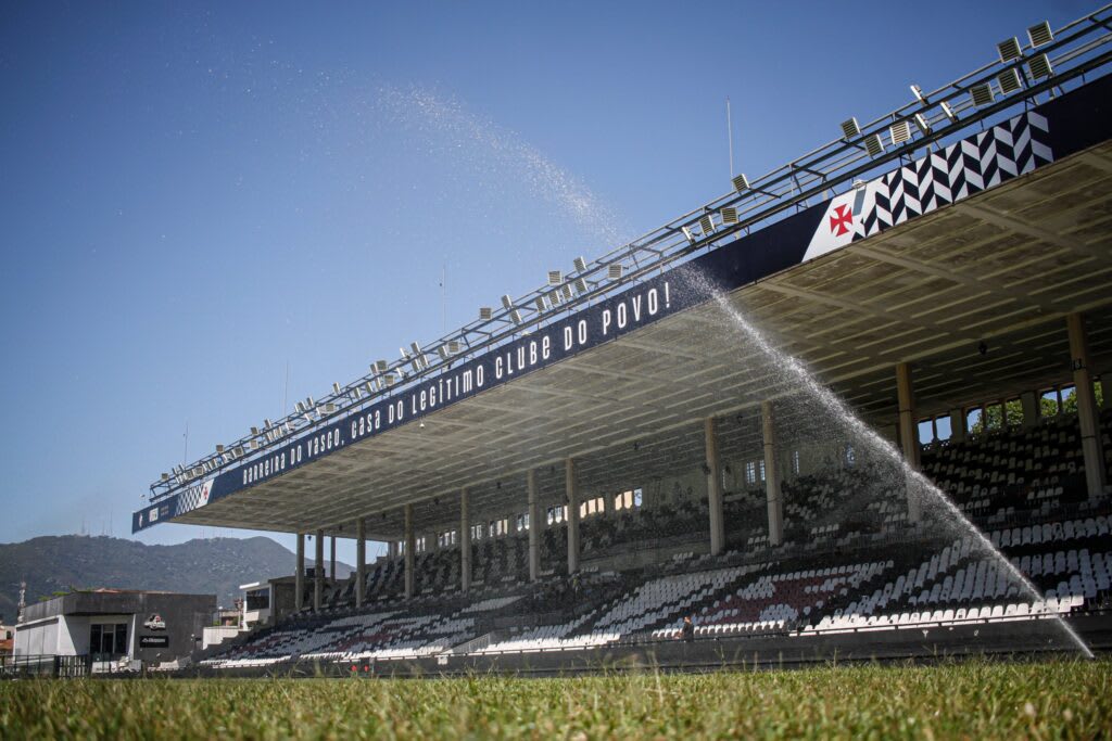 VASCO X BOTAFOGO TRANSMISSÃO AO VIVO DIRETO DE SÃO JANUÁRIO - CAMPEONATO  BRASILEIRO 2023 