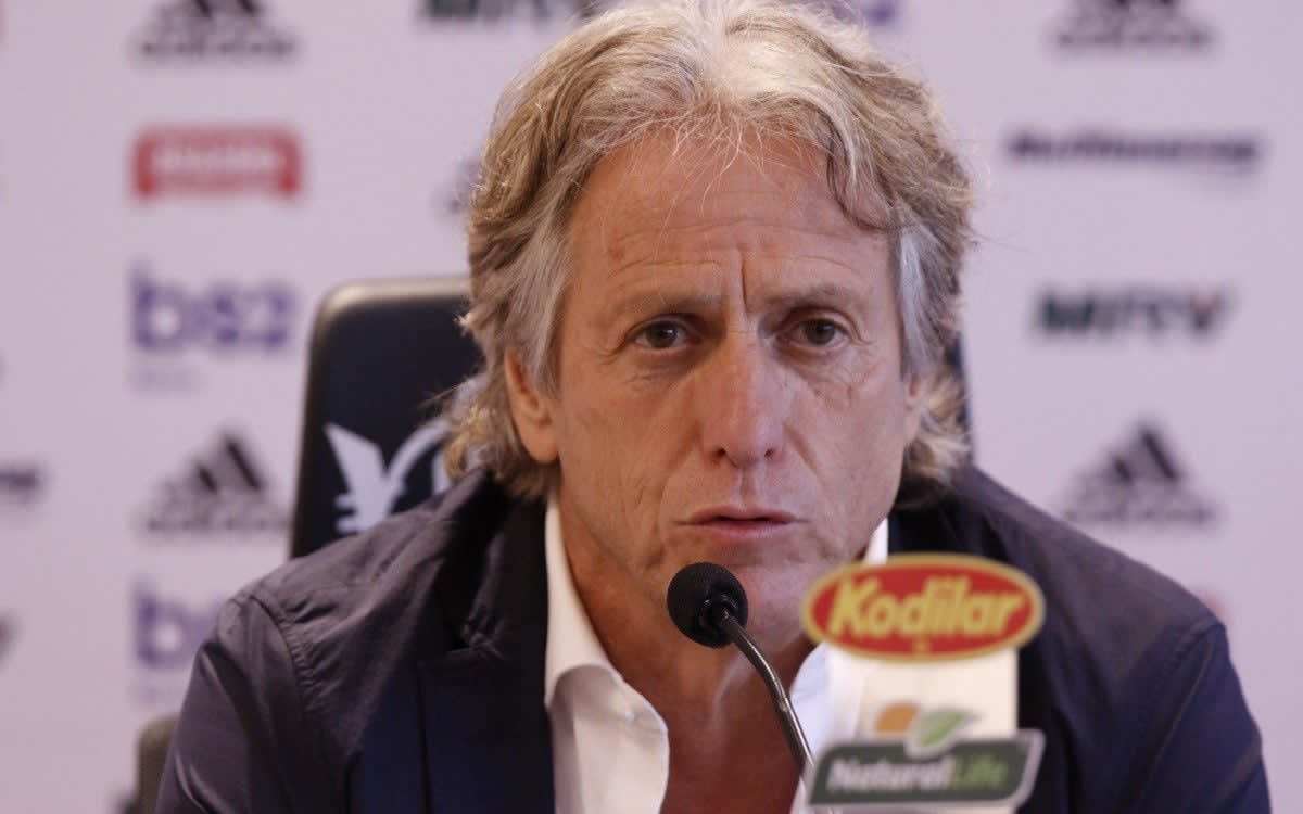 Dirigentes do Flamengo estariam planejando encontro com Jorge Jesus neste mês; veja detalhes