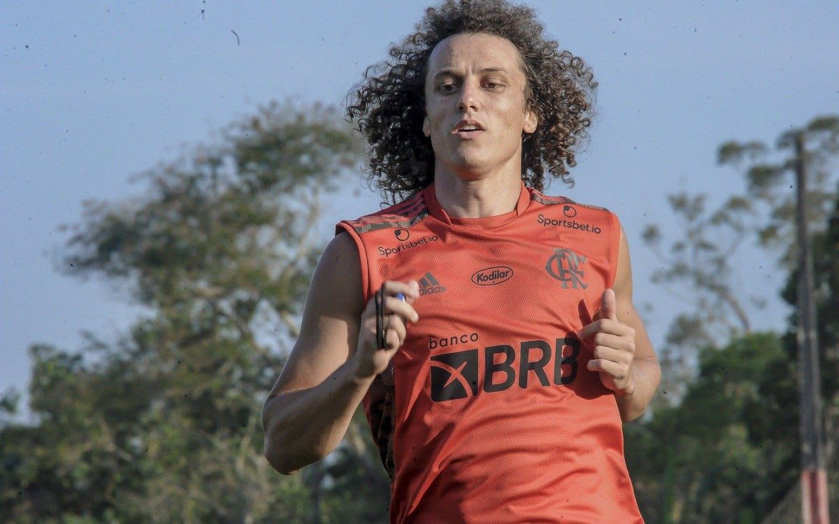 Mas já? Insatisfeito no Flamengo, David Luiz pode retornar à Europa em 2022