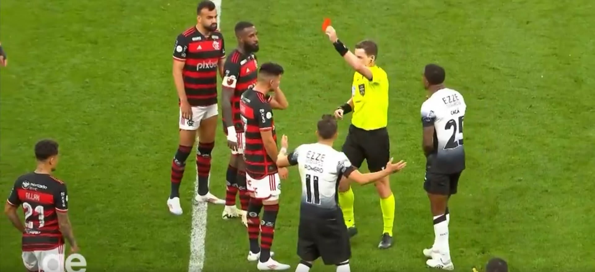 EXPULSO NA ESTREIA! Alcaraz pode receber punição e suspensão por agressão em jogo contra o Corinthians.