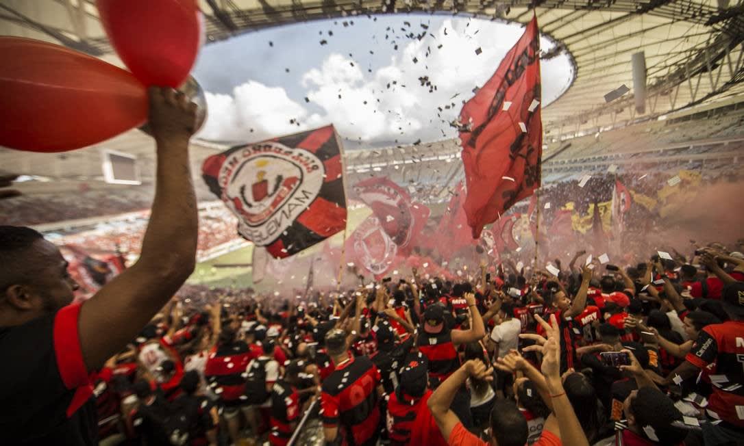 Após protestos de clubes, CBF clama por reunião para decidir público em estádios