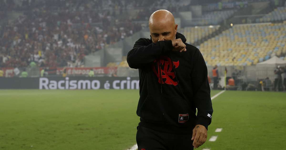 
Sampaoli justifica tropeço do Flamengo no Maracanã: Faltou tranquilidade
