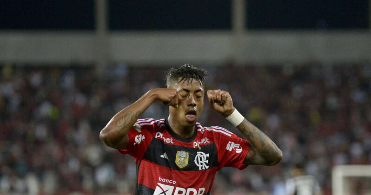 Bruno Henrique revela surpresa com mudanças de Sampaoli