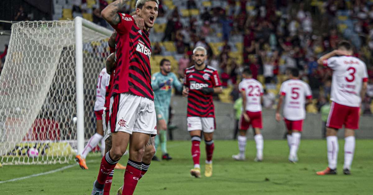 Flamengo busca repetir feito de 2022 em revanche contra o Bragantino no Maracanã