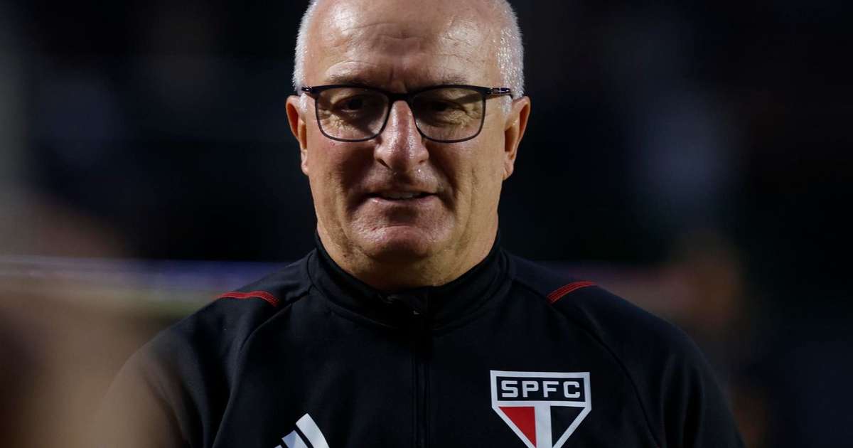 Dorival lamenta empate, mas isenta atacantes: Precisam de tempo