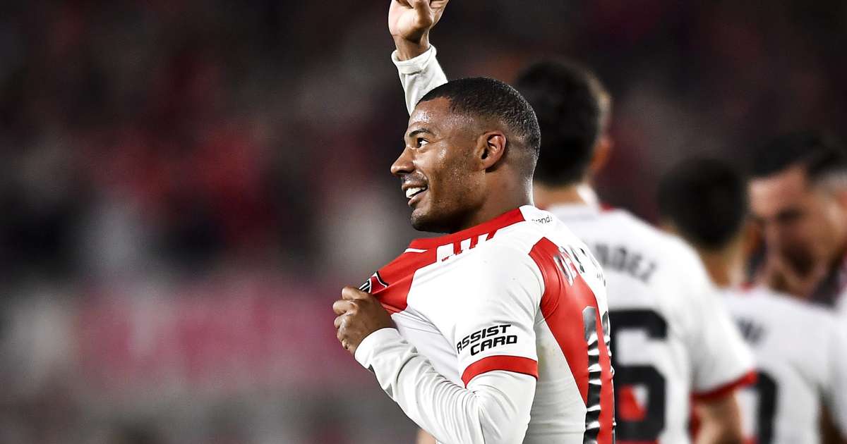 Status de ídolo e 12 títulos no currículo: De la Cruz se despede do River Plate rumo ao Flamengo