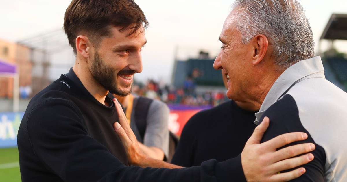 Vinã é regularizado pelo Flamengo e fica de fora do confronto contra o Botafogo.