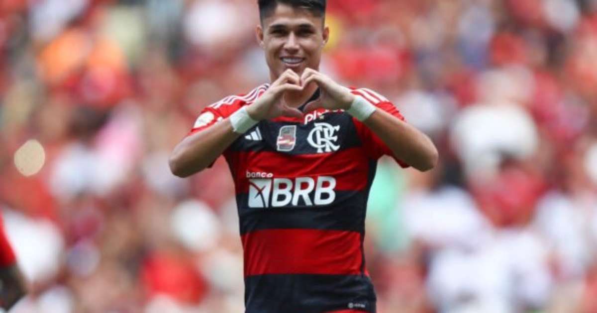 Luiz Araújo recebe oportunidade de se consolidar no Flamengo